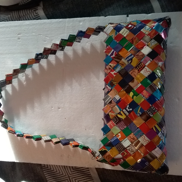 Candy Wrapper Shoulder Bag Handbag Metallic unique 1990s Hard To Find - Picture 7 of 10